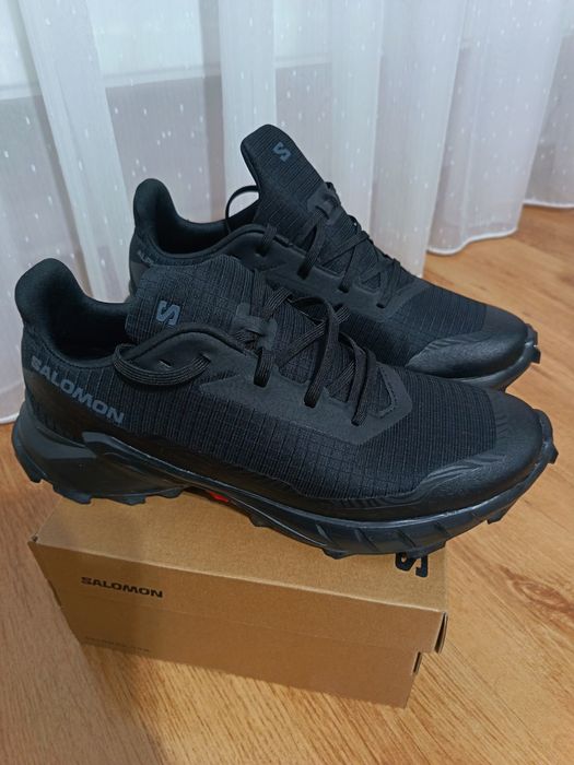 Pantofi sport SOLOMON Nr 43