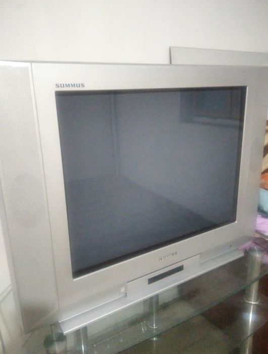 Телевизор для Дома