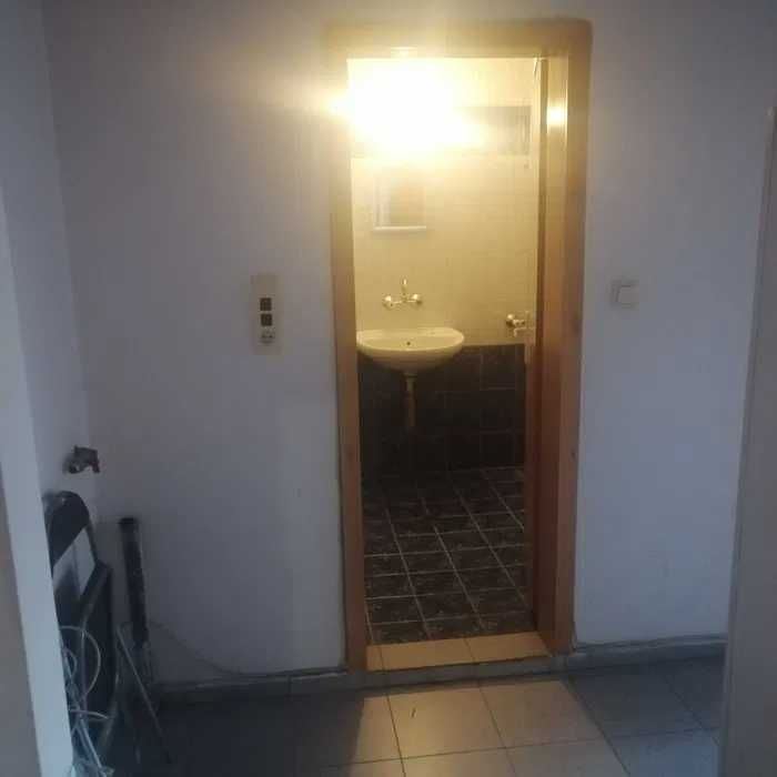 Дава се под наем Тристаен апартамент в София, Гео Милев - 120 кв.м за 486 € - Снимка #1