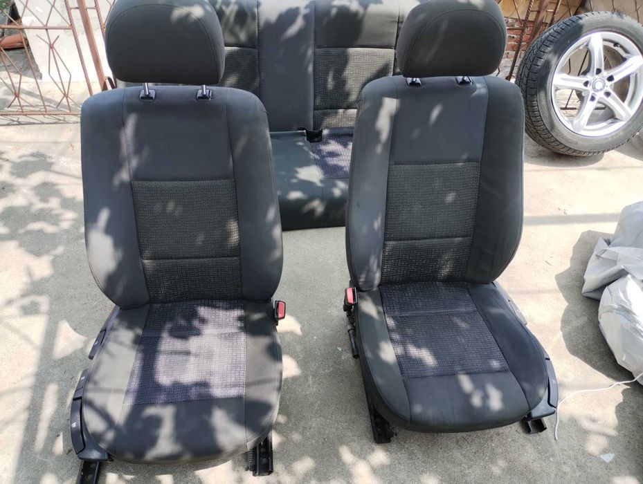 Салон за БМВ е46 седан