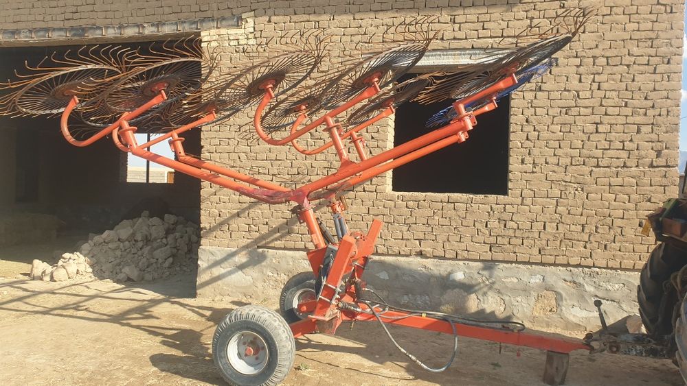 Traktr sotiladi holati yaxshi