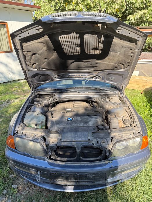 BMW 320d на части, 136 конски сили.