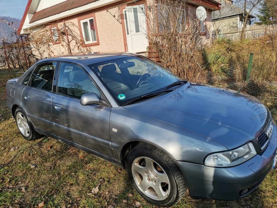 Vând Audi A4, 1.6 benzina, an 2000