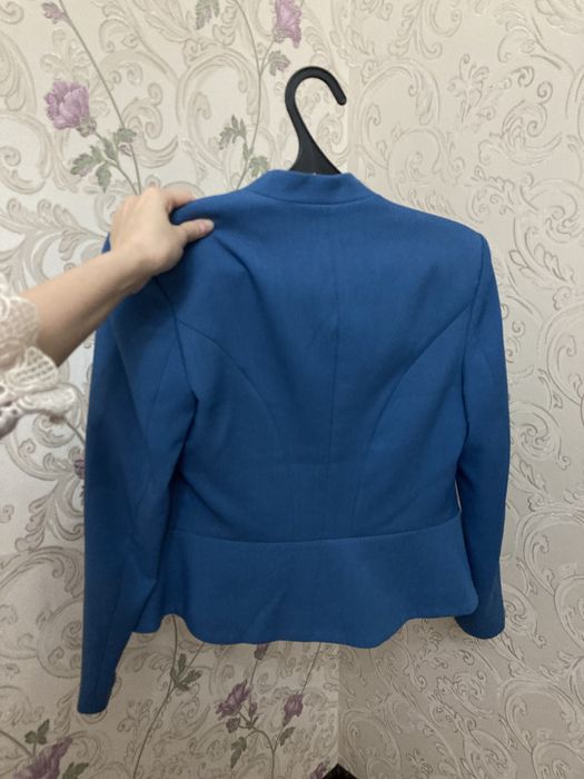 Продаю пиджаки хорошего качество