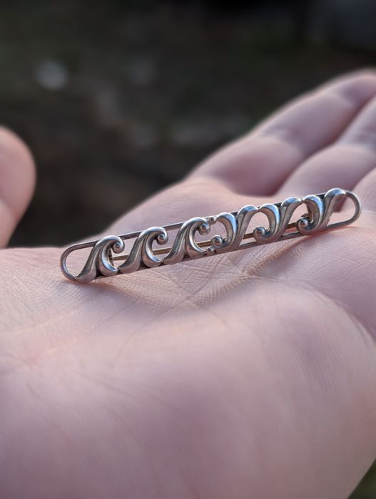 Veche brose din argint de 800, Art Deco, copii