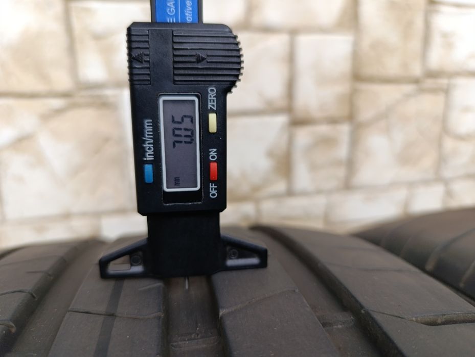 Летни гуми Pirelli 285/40/21 Pzero dot 4224