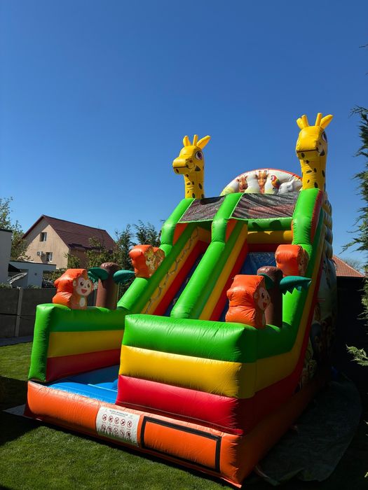 Topogan gonflabil extraordinar Tobogan de închiriat