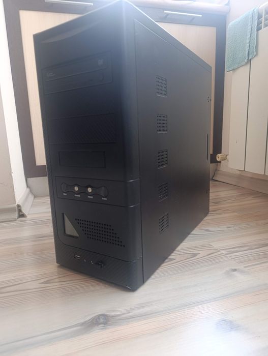 Настолен компютър i5 9600k/16GB RAM/1060 6GB+подарък