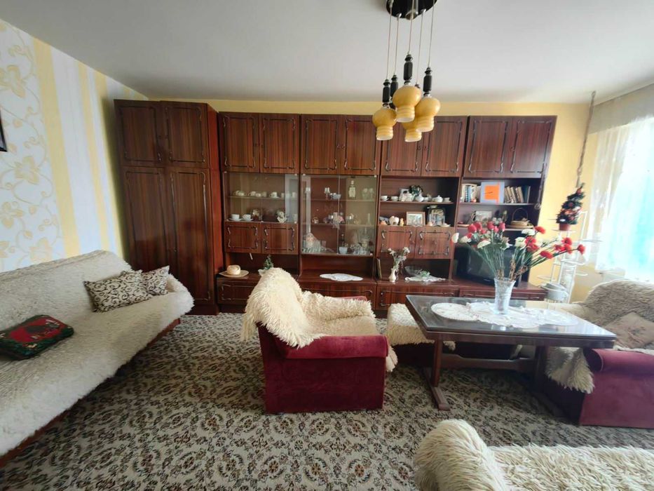 Продава се Тристаен апартамент в Разград, Абритус - 76 кв.м за 1141 €/кв.м - Снимка #6