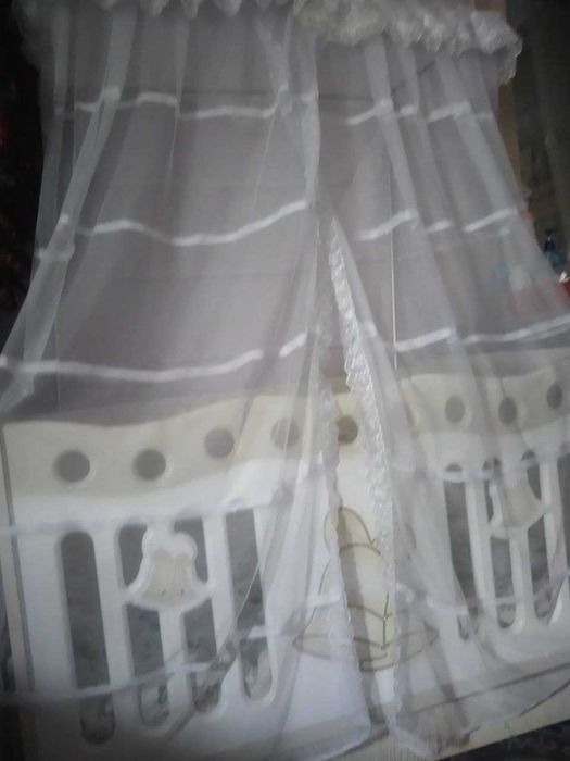 Манеж сотилади, холати ало