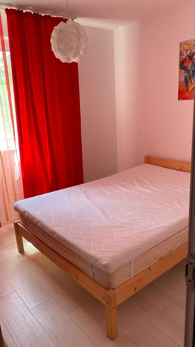 Proprietar ofer pentru închiriat apartament cu două camere decomandate în Iași