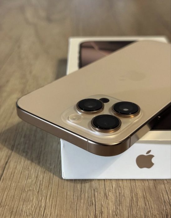 iPhone 16 pro Desert Titanium •Garanție •Stare Impecabilă