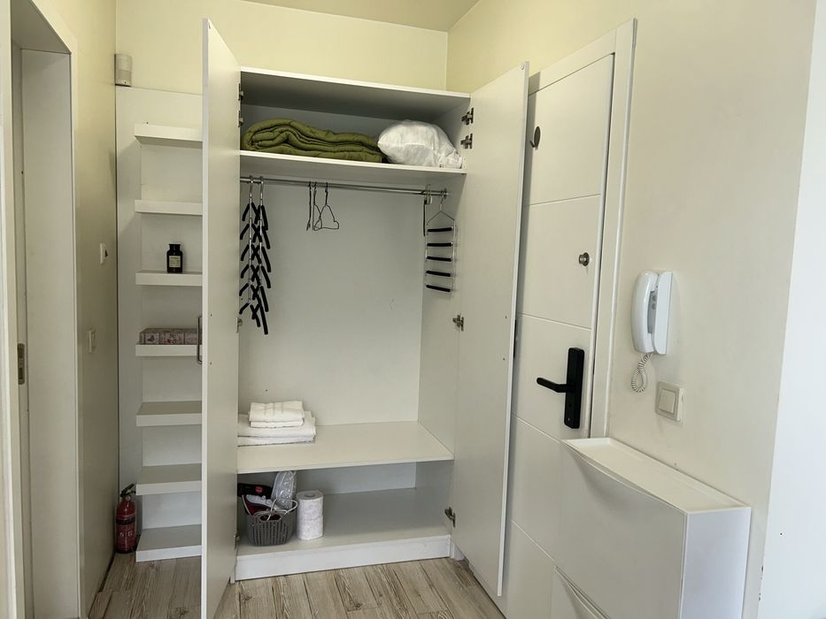 Дава се под наем Двустаен апартамент в Варна, Аспарухово - 55 кв.м за 408 € - Снимка #3