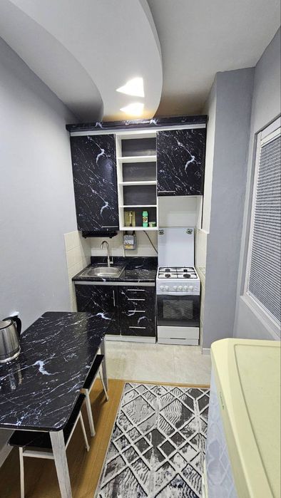 Карасув 6, 1 х 2 хона килинган срочно ижарага