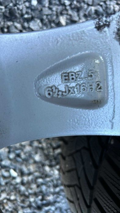 Лети джанти със зимни гуми 16"5x112 за VW и други.