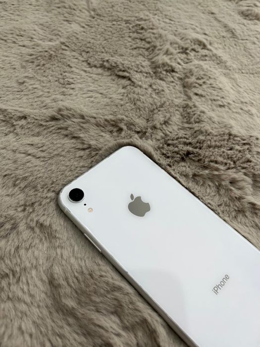 Iphone Xr Иделаьное состаяний