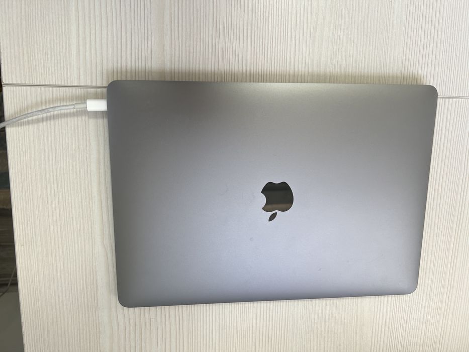 Macbook 13 air 2020 m1