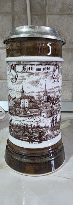 Vând  set de halbe vintage