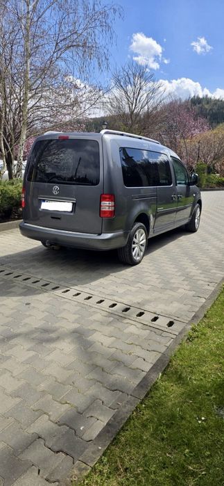 Vând Volkswagen Caddy Maxi 2.0 TDI DSG 4x4