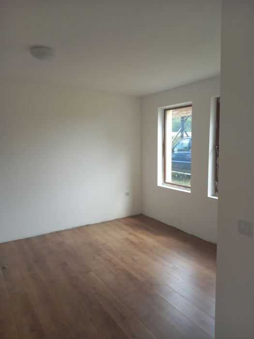 Къща  новопостроена в района наТрявна