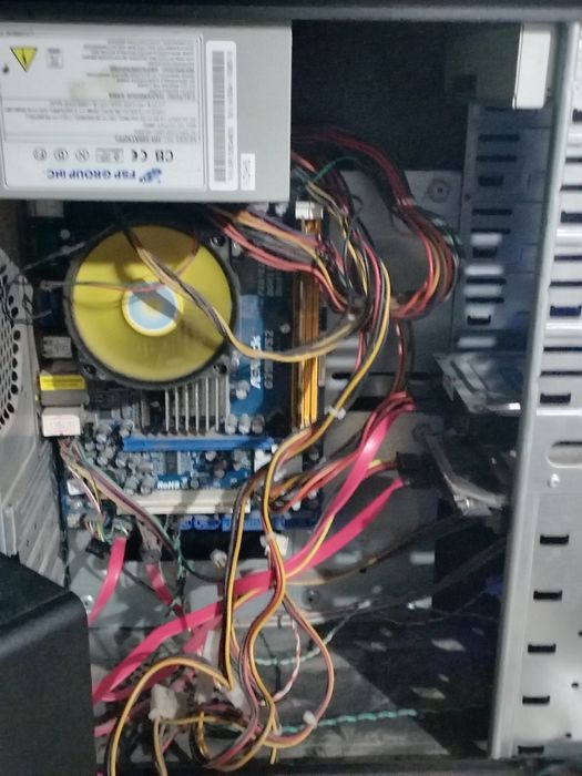 Продам компьютер недорого хороший