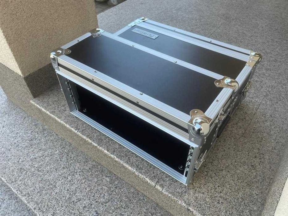 Rack case 4U nou Pret fix