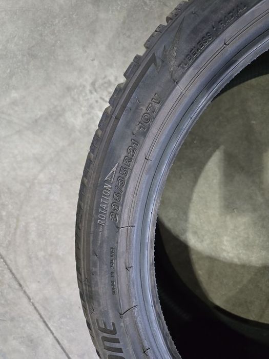 295/35/21 BRIDGESTONE 2бр