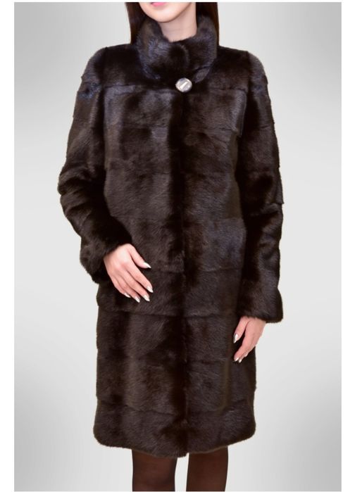 Продам шубу в отличном состоянии.