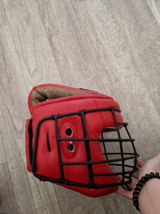 Шлем для  рукопашного боя