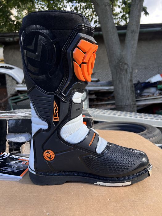 Крос-ендуро ботуши MOOSE номер 46 като нови.