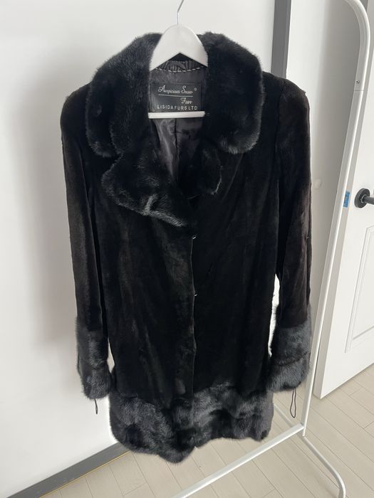 Продам норковую шубу