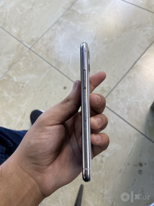 Iphone 11 pro ios 17.4 SROCHNA