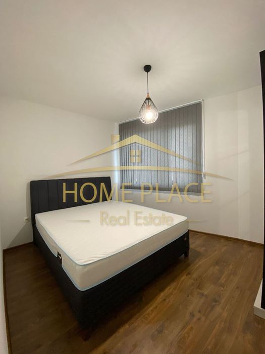 Дава се под наем Тристаен апартамент в Варна, Център - 90 кв.м за 816 € - Снимка #5