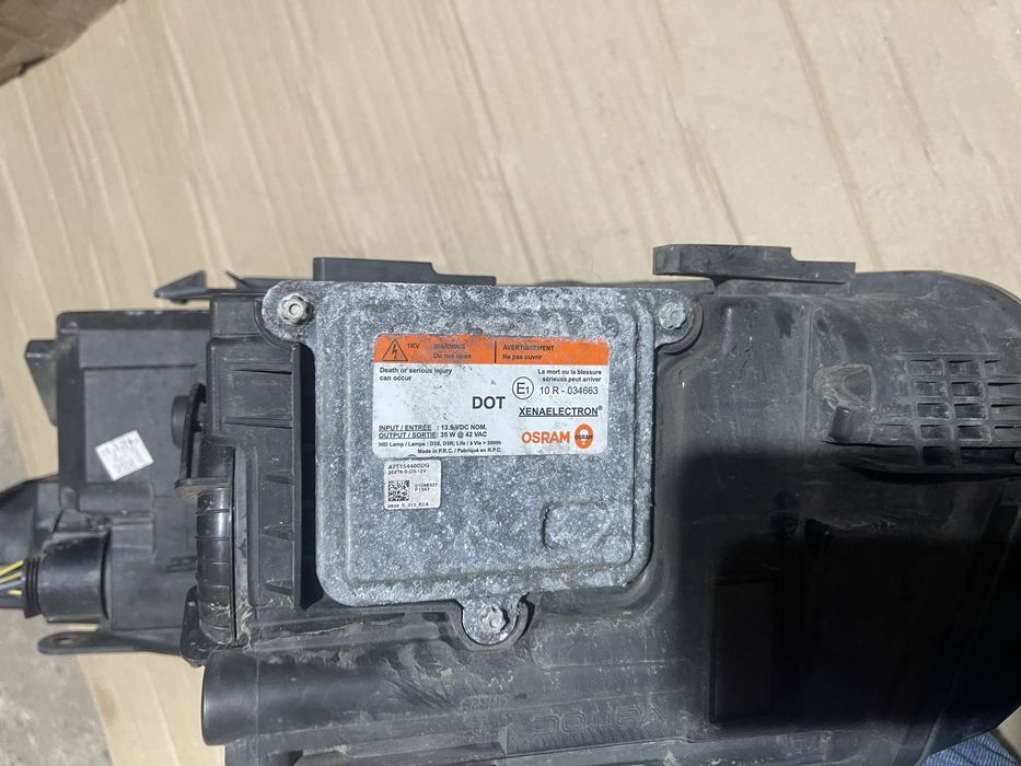 Faruri Far stanga dreapta LED Range Rover Evoque 2.2 d 2010-2015
