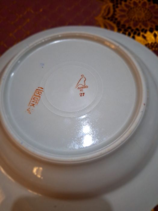 Глубокие тарелки. Дулево