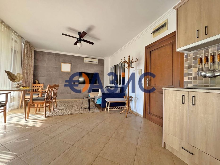 Продава се Двустаен апартамент в Свети Влас - 66 кв.м за 1364 €/кв.м - Снимка #5