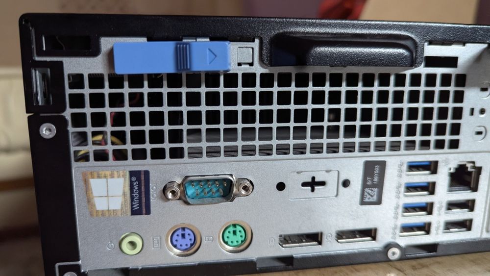 Dell OptiPlex 7070 barebone