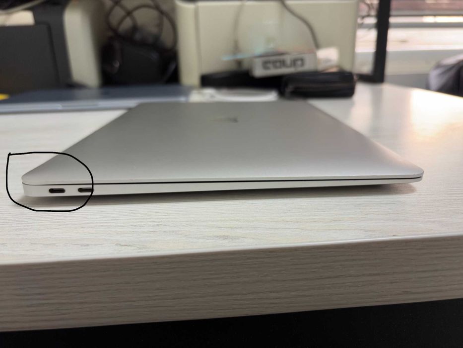MacBook Air M1 8/256, полный комплект