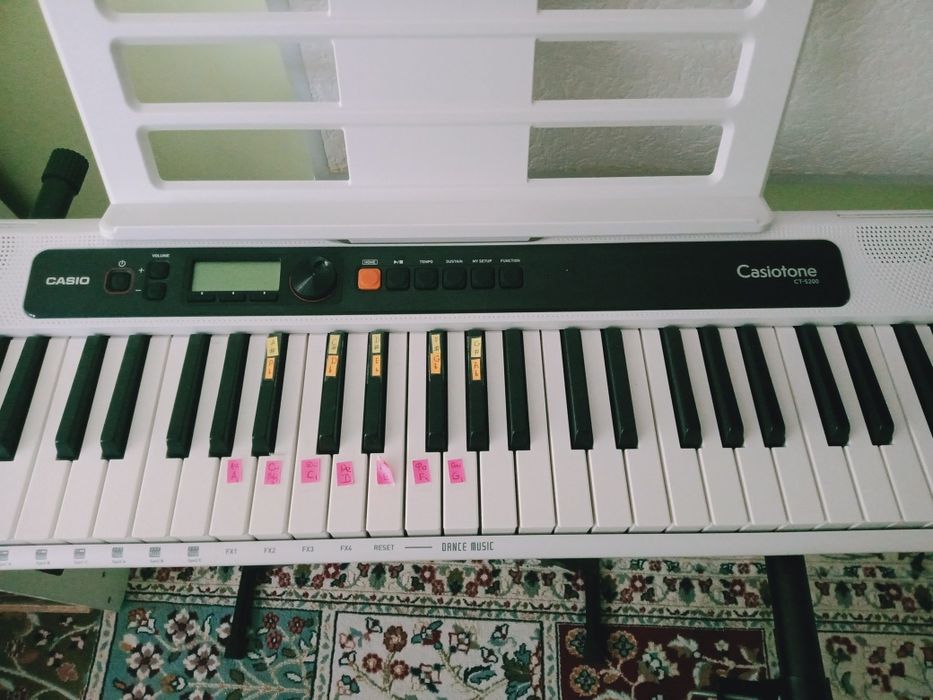Синтезатор Casiotone CT-5200