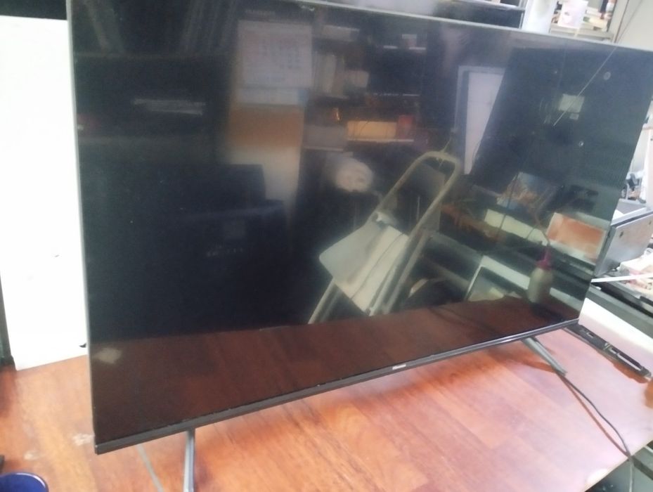 Hisense 43инча смарт 4к