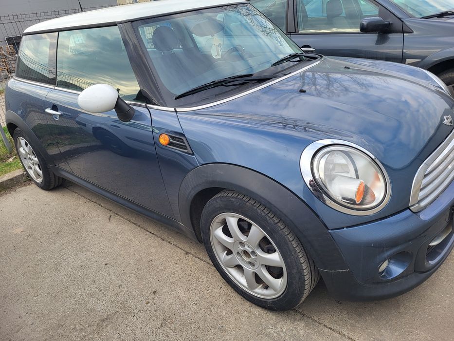 Mini cooper 16. Benzina 210 cp.Citeste descrierea.