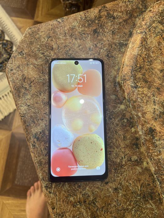 Енги Poco 3x Кок рангда