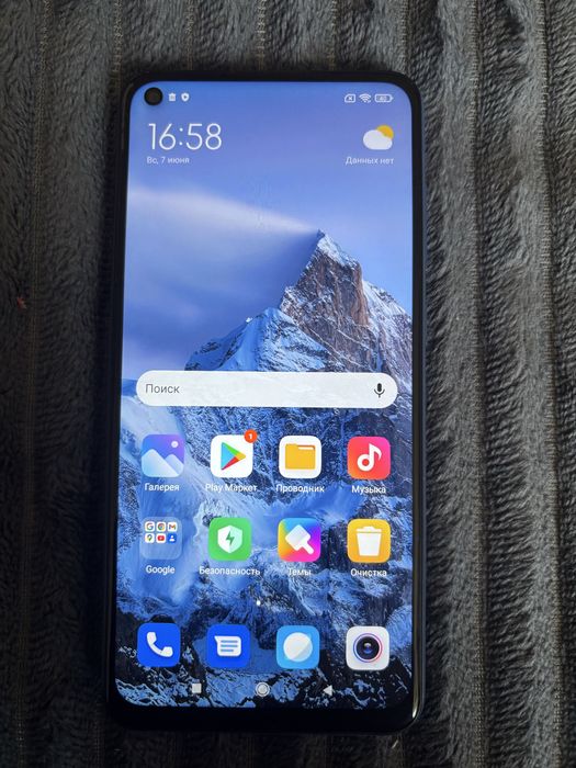 Продам Redmi Note 9 4/64
