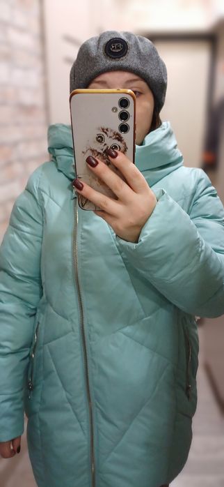 Продам женский пуховик