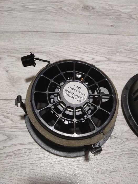 Задние колонки Мерседес W 210