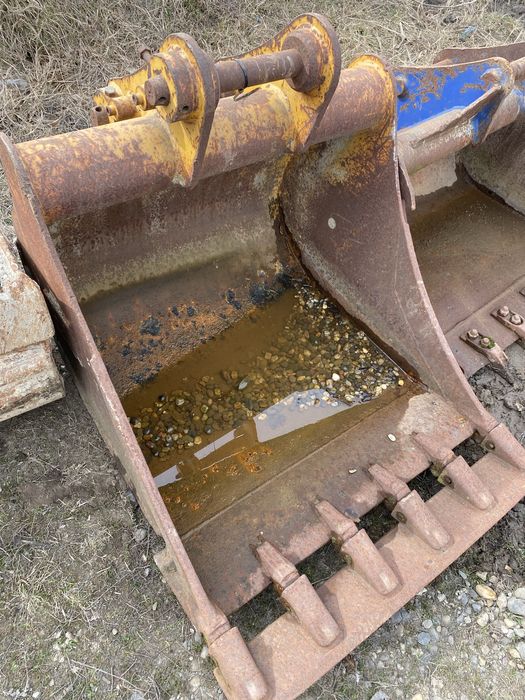 Cupa miniescavator CAT 4- 10 to