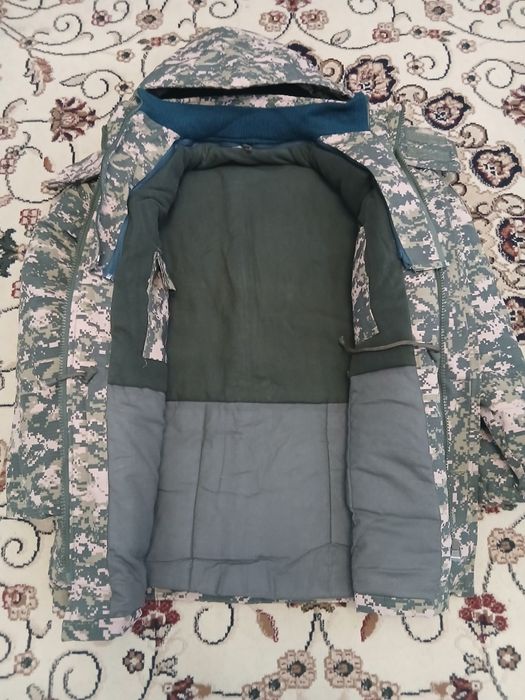 Новые военные бушлаты