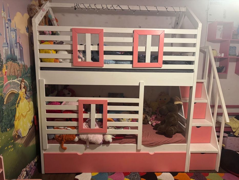 Pat etajat din lemn masiv