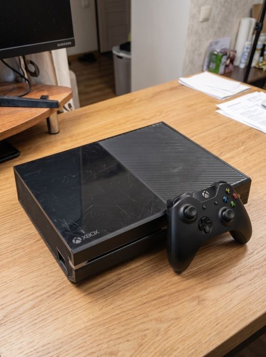 Xbox one б/у продается