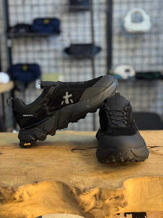 Кроссовки Premiata